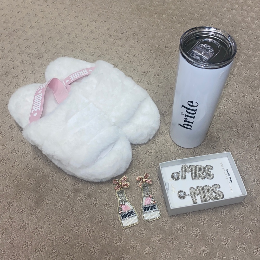 Bridal bundle for Bride Wedding Earrings Slippers Tumbler